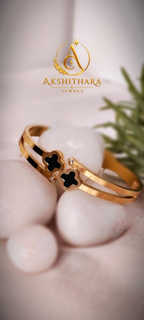 [K4] K4-Twin clover
